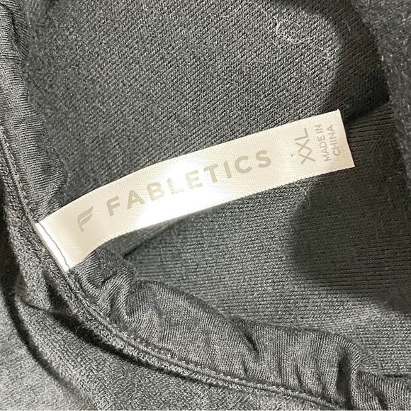 FABLETICS Women’s Black ISLAND TERRY HALTER DRESS Criss Cross Neckline Size XXL - Picture 5 of 7